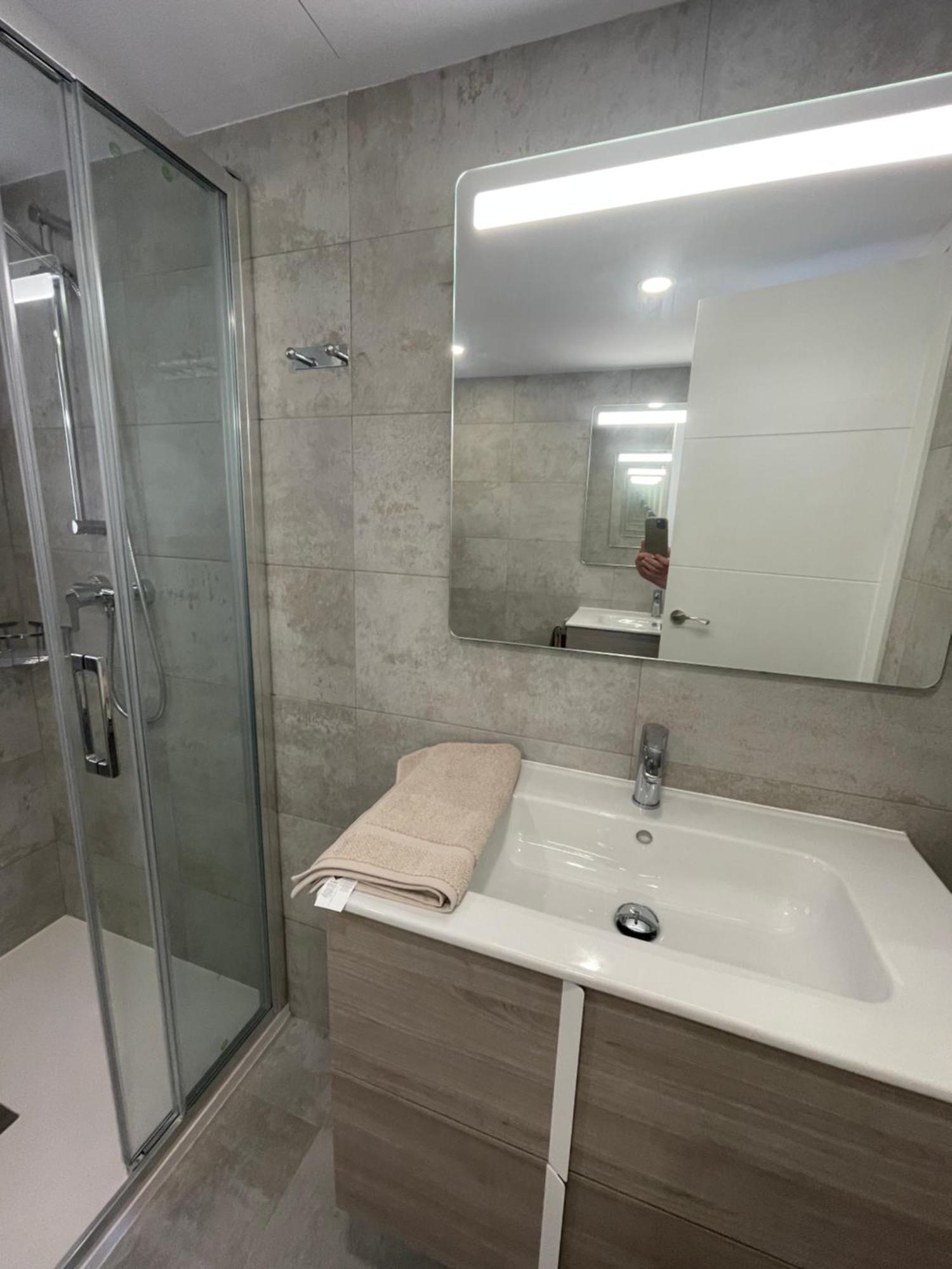 קלפה Medi Playa Primera Linea Con Piscina חדר תמונה